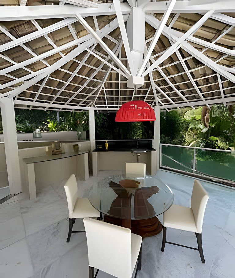 Casa de campo esmeraldas super luxo