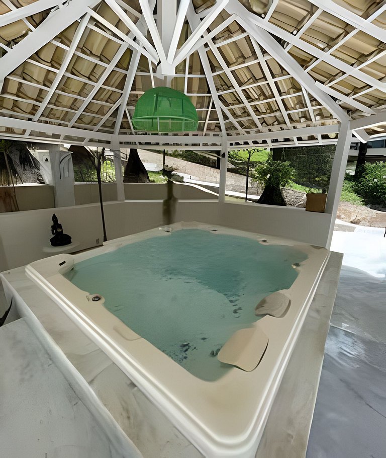 Casa de campo esmeraldas super luxo