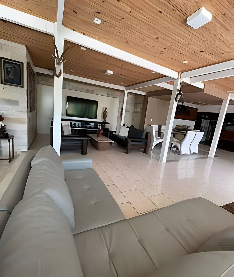 Casa de campo esmeraldas super luxo