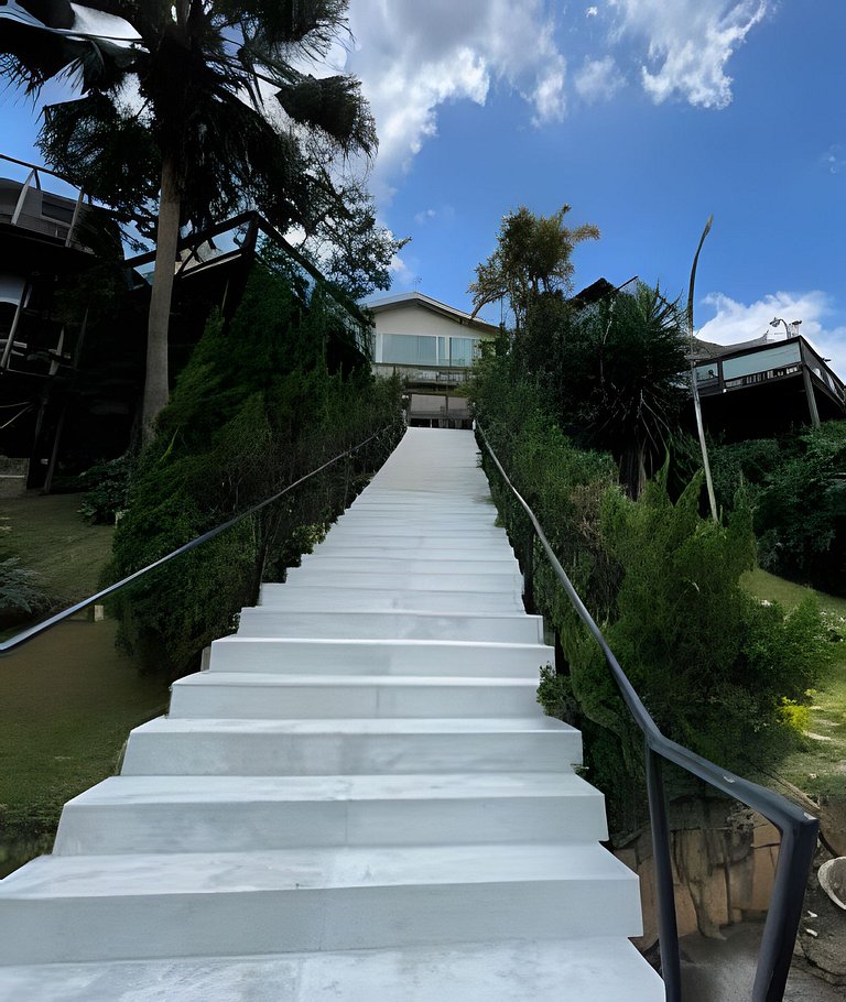 Casa de campo esmeraldas super luxo