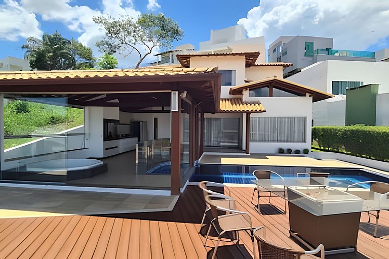 Casa de Luxo escarpas do lago- Capitolio/MG