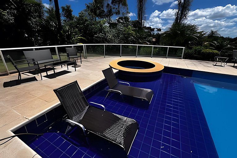 Sítio de Luxo com 7 Suítes – Condomínio