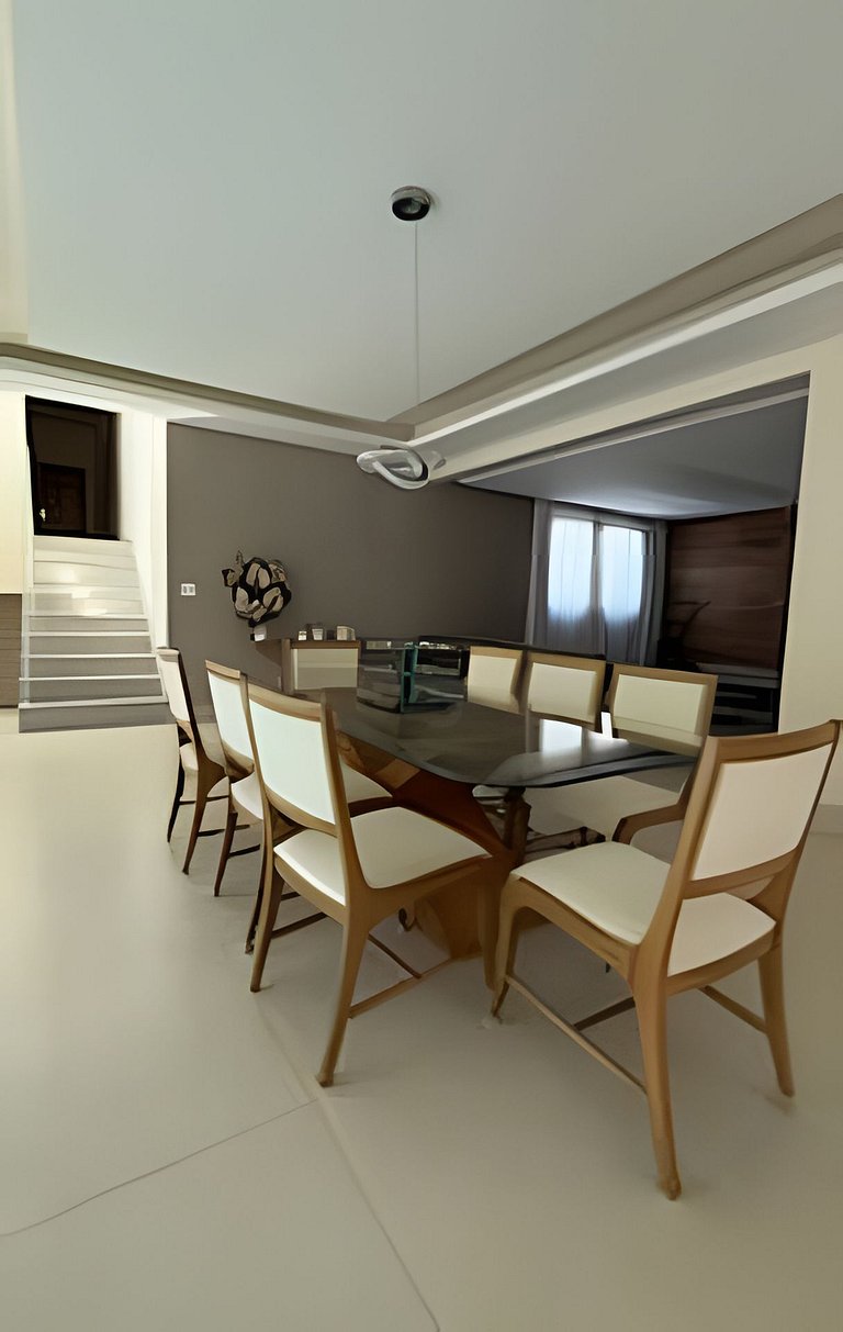 Sítio de Luxo com 7 Suítes – Condomínio