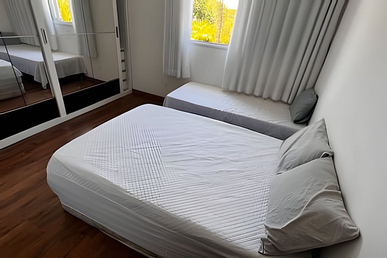 Sítio de Luxo com 7 Suítes – Condomínio