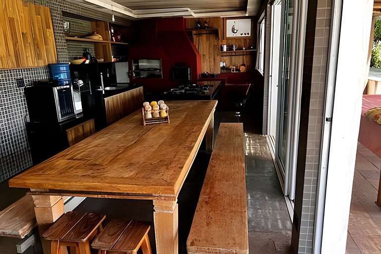 Sítio de Luxo com 7 Suítes – Condomínio