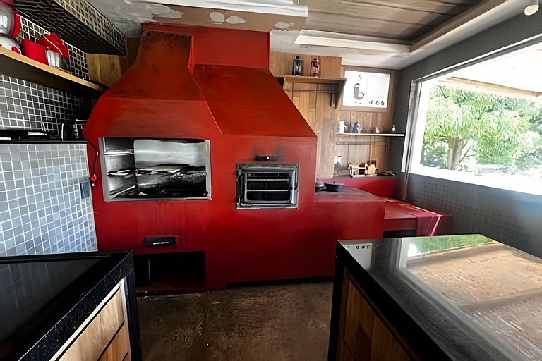 Sítio de Luxo com 7 Suítes – Condomínio