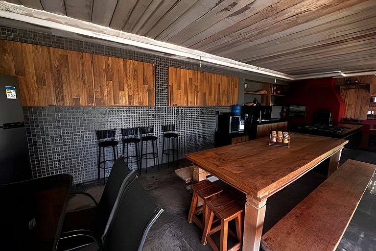 Sítio de Luxo com 7 Suítes – Condomínio