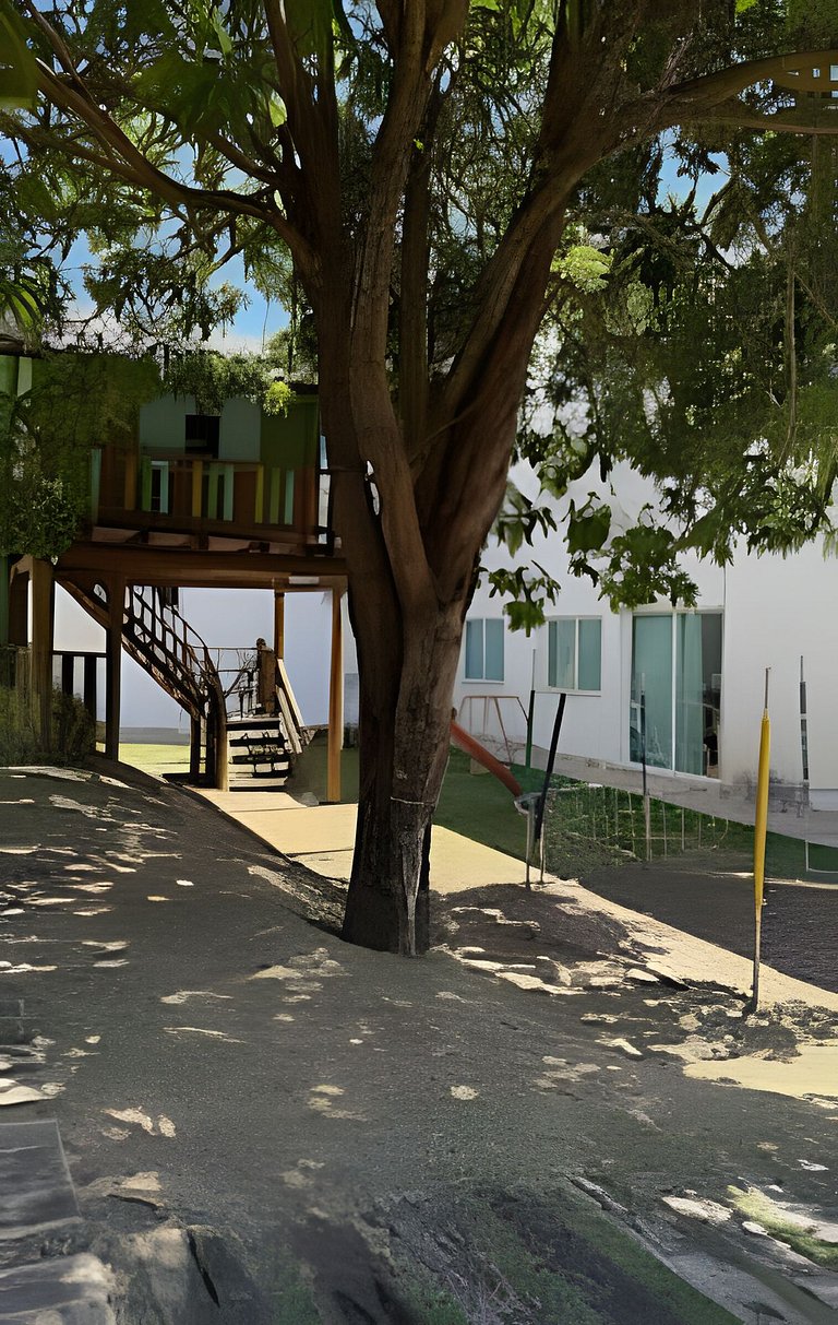 Sítio de Luxo com 7 Suítes – Condomínio