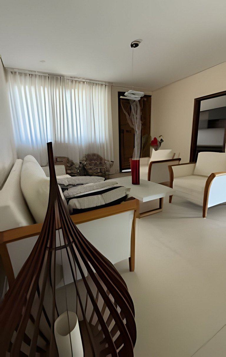 Sítio de Luxo com 7 Suítes – Condomínio