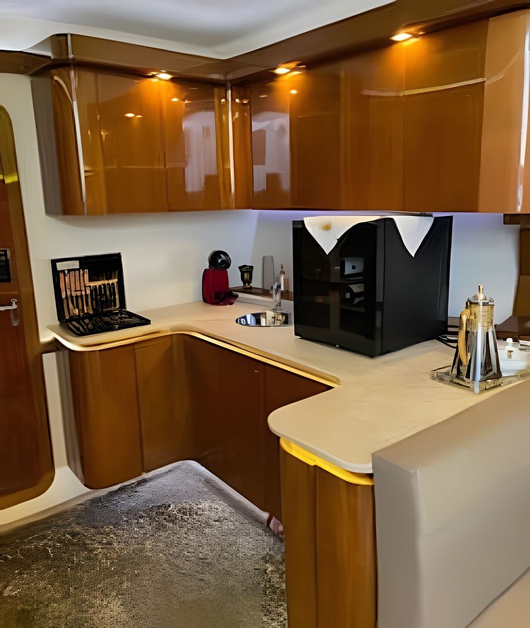 Lacha Ratão 50 Pés/ escarpas- Capitólio