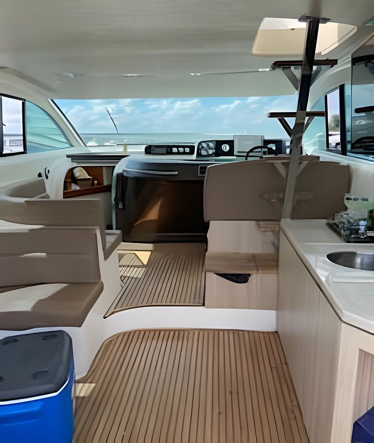 Lacha Ratão 50 Pés/ escarpas- Capitólio